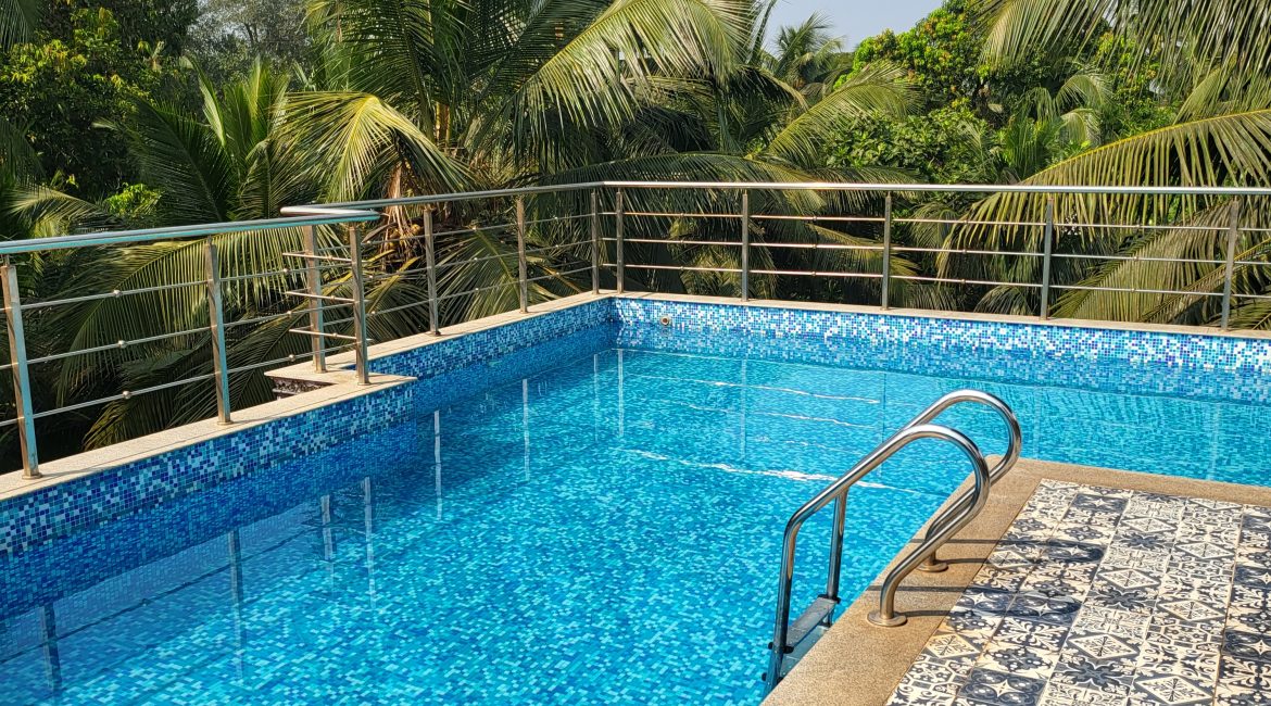Hotel BigHouseinn Summing Pool
